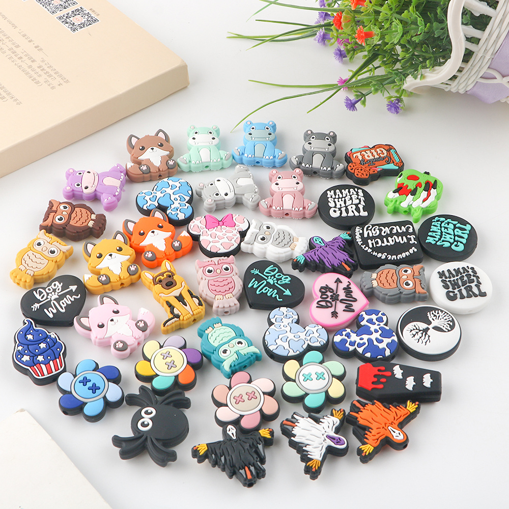 Custom BPA Free Baby Gifts Teething Toys Necklace Jewelry Bracelet Keychain Pens Accessories Cartoon Animal SIlicone Focal Beads