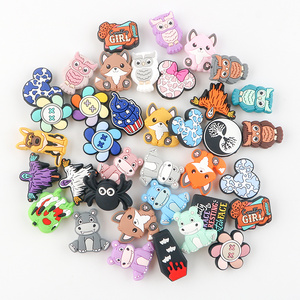 Wholesale Loose bead Cartoon Animal Charm Focal Silicone Beads For DIY Pacifier Chain Bracelet Necklace Keychain Jewelry Making