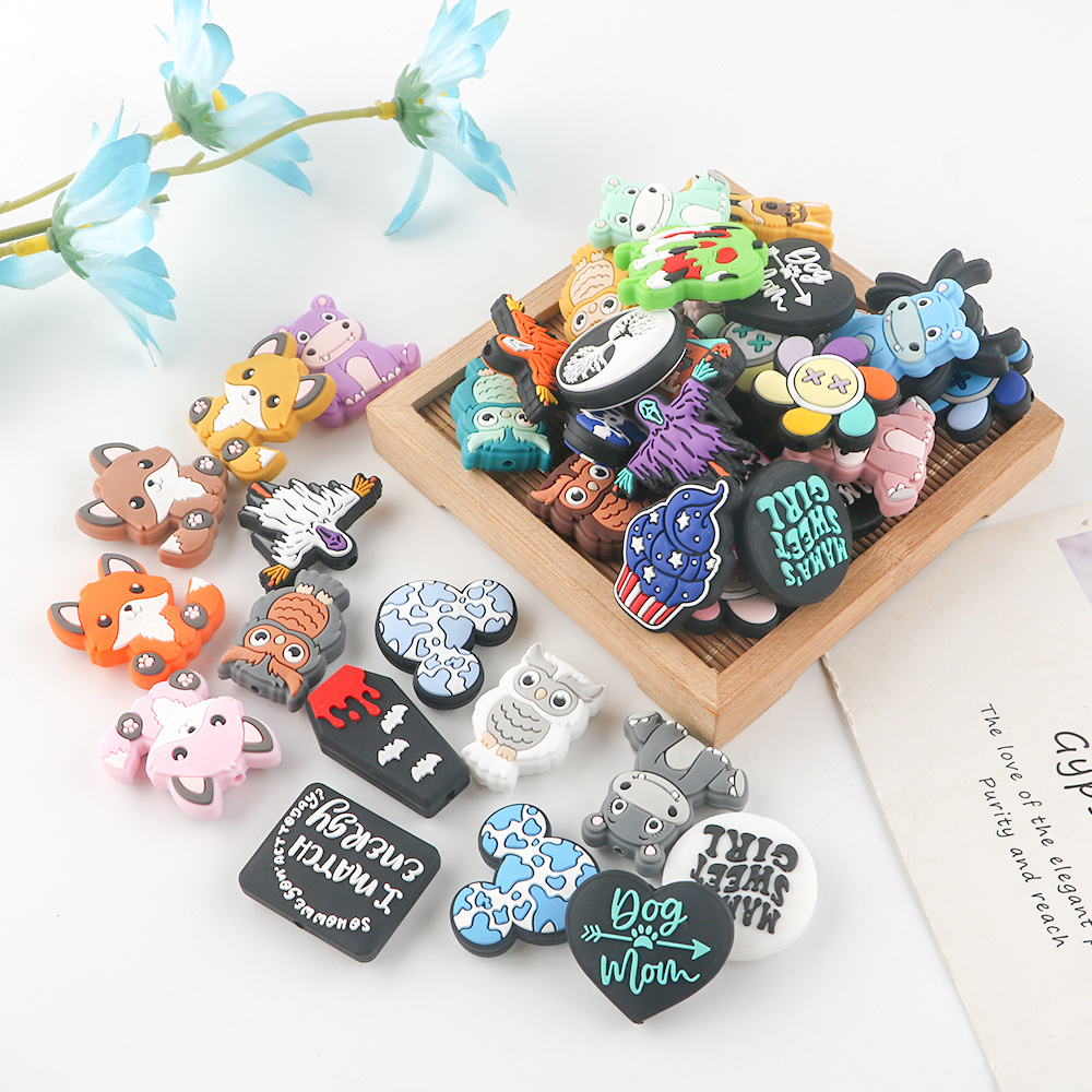 Custom BPA Free Baby Gifts Teething Toys Necklace Jewelry Bracelet Keychain Pens Accessories Cartoon Animal SIlicone Focal Beads