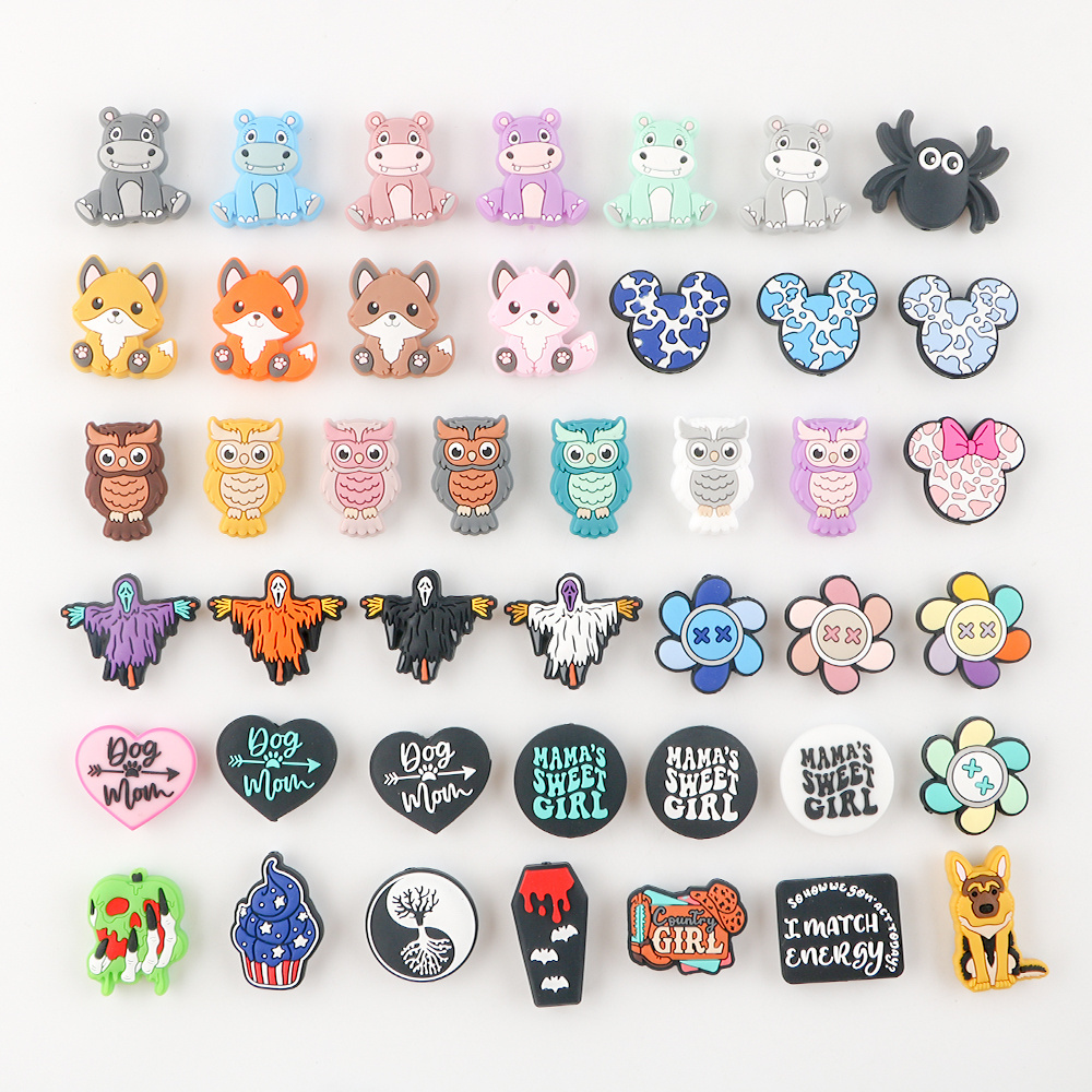 Custom BPA Free Cartoon Gifts Necklace Jewelry Bracelet Keychain Accessories SIlicone Charms Pen Focal Beads Baby Teething Toys