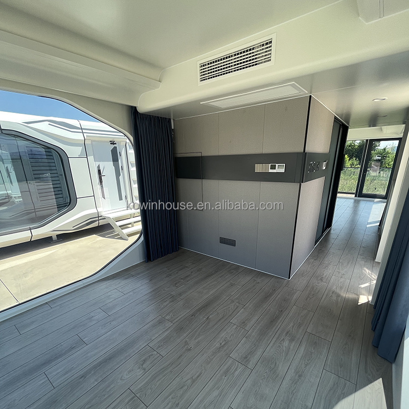 China Prefab Space Capsule Cabin Hotel Container Home Sleep Outdoor Mobile Tiny House Luxury Capsule House