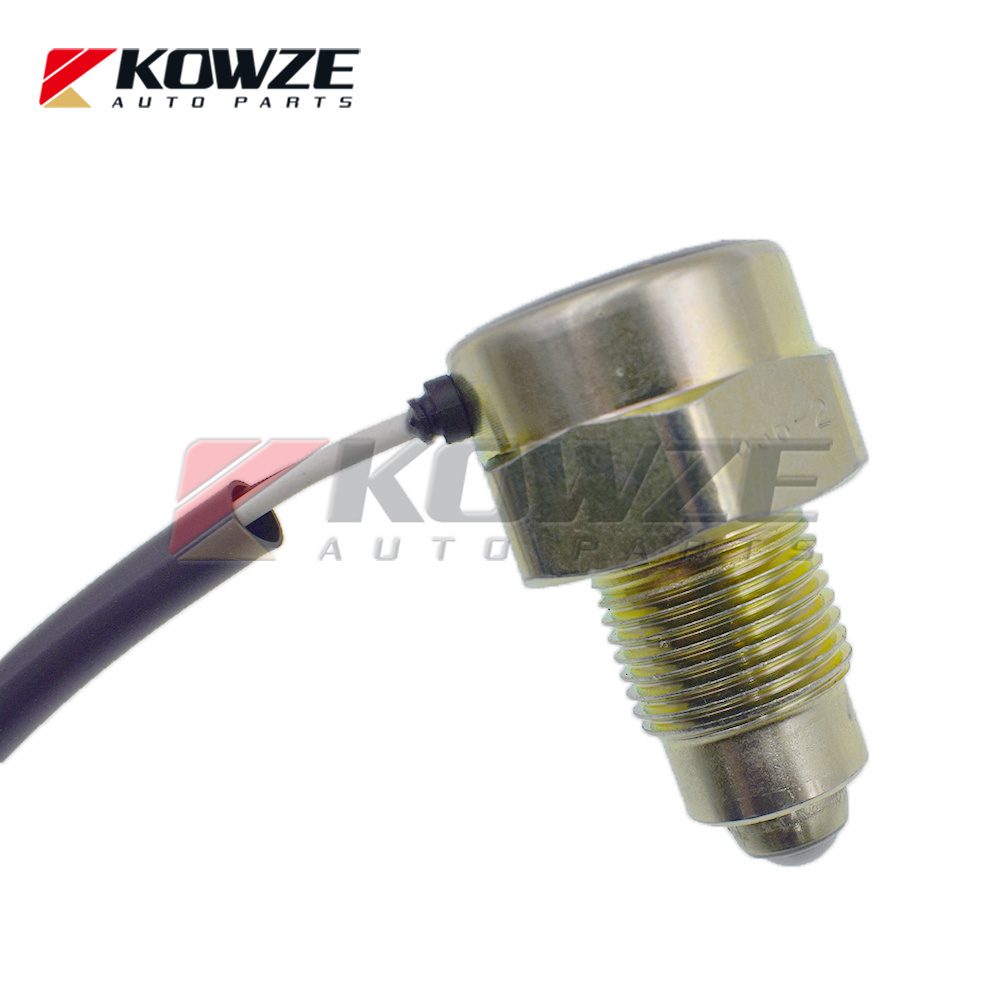 M/T Gearshift Backup Lamp Switch For Mitsubishi Pajero Triton L200 KA4T KB4T KG4W KH4W KH8W KJ3T KK3T KL3T 2501A052