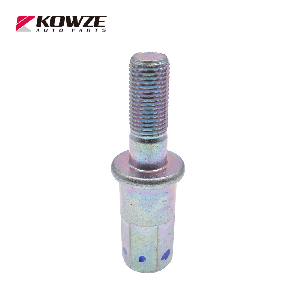 Auto Crankshaft Pulley Center Bolt For Mitsubishi Pick Up L200 L300 MD075279 MD376614 MD062109