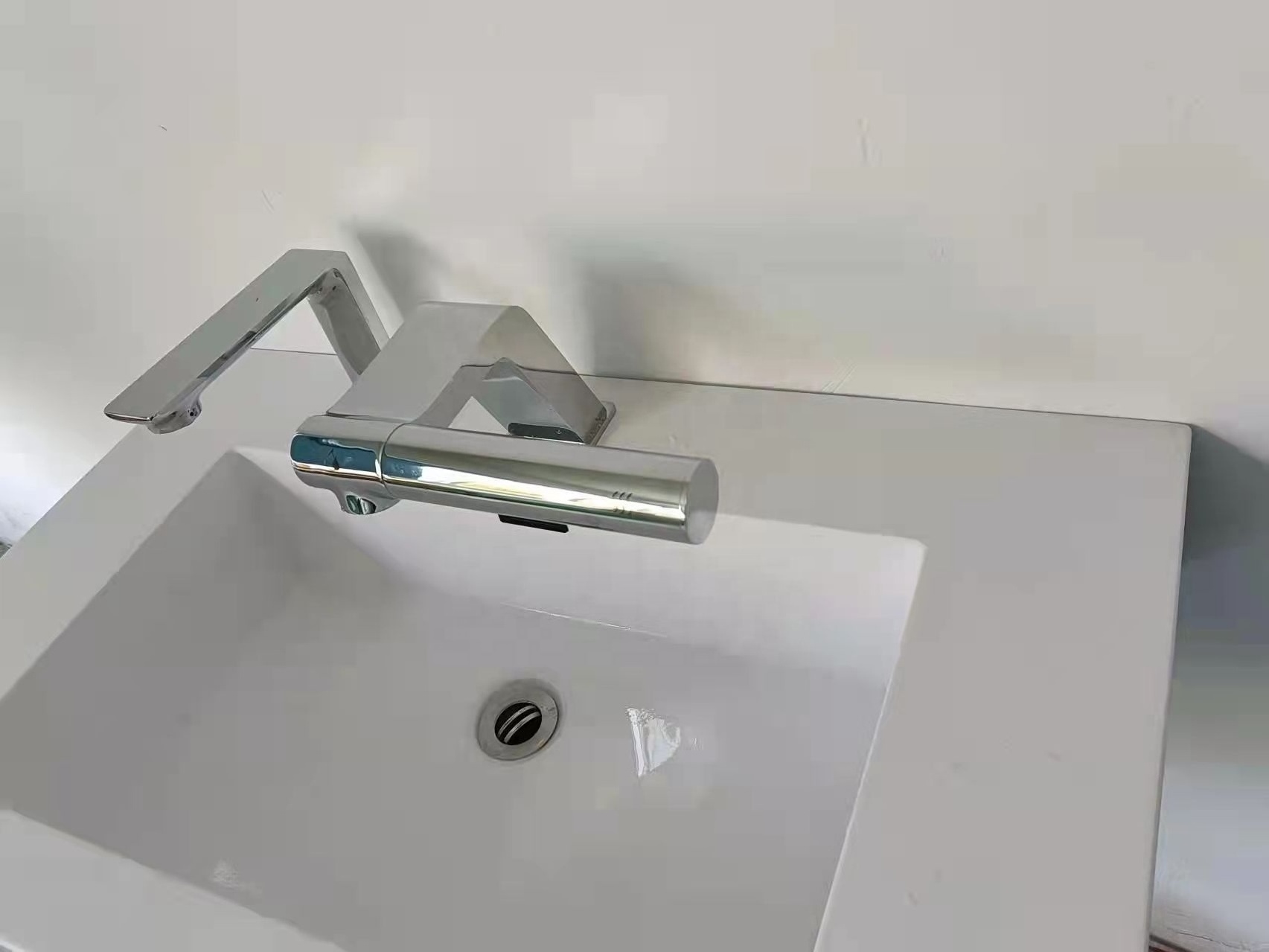 Manufacturer Of  Hand Sanitizer,  Hand Dryer, Three-in-one  Bathroom Induction Faucet