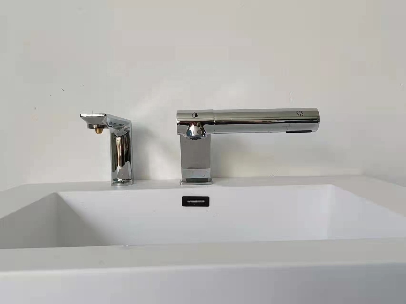 Manufacturer Of  Hand Sanitizer,  Hand Dryer, Three-in-one  Bathroom Induction Faucet