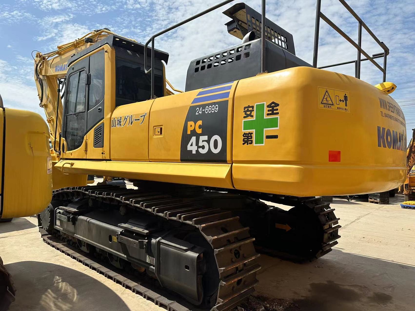 Japan's original used komatsu PC450-8 crawler excavator/ Komatsu model contains PC350-PC36-PC400-PC450-PC650