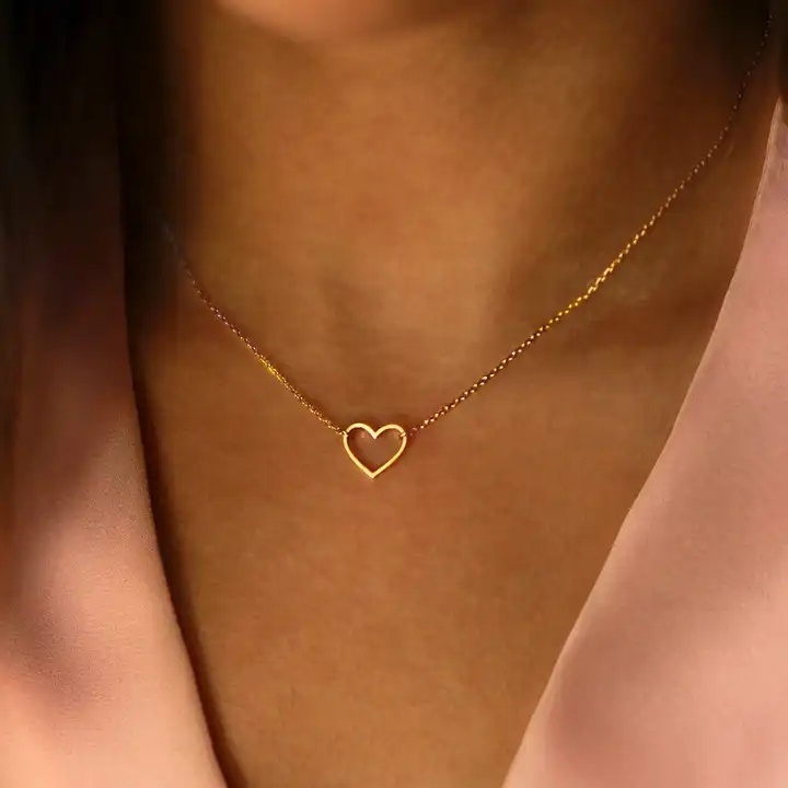 Trendy Dainty Tiny Stainless Steel Real Gold Filled Small Cross Heart Choker Pendant Necklace Charm Chain Necklace