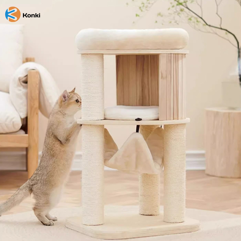 Luxury Comfortable Wooden cat climbing frame wooden cat tree with sisal rope cat scratching board