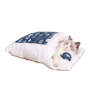 Japanese All-Weather Closed Cat Sleeping Bag Removable And Washable Cat Bed Warm Pet Bed