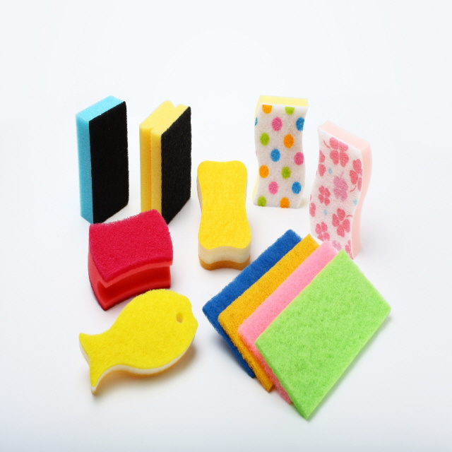 Factory OEM Kitchen Dish Cleaning Tools Nylon Sponge Scourer Kitchen Cleaning Dishwashing Sponge Washable Kitchen Sponge