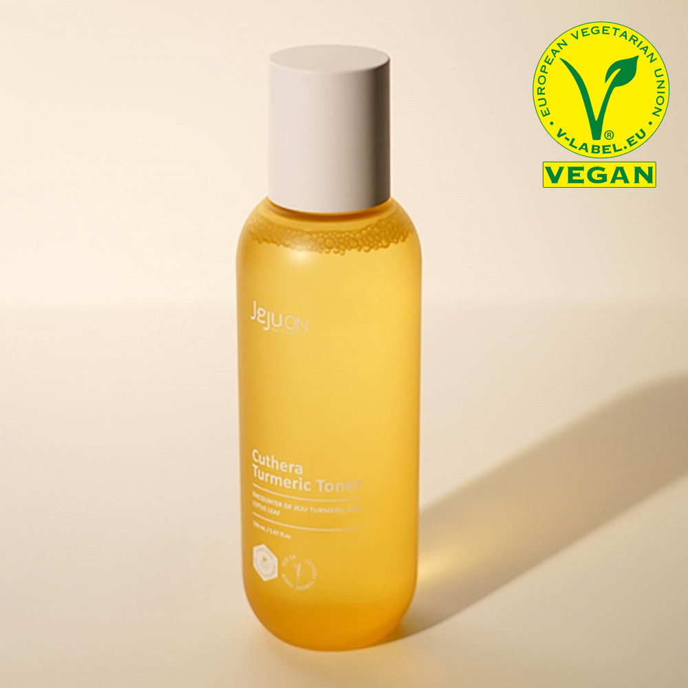 Turmeric Facial Toner Skin Brightening Face Toner Gently Remove eye bags Skin Balancing & Pore Reducing Hydrating Toner