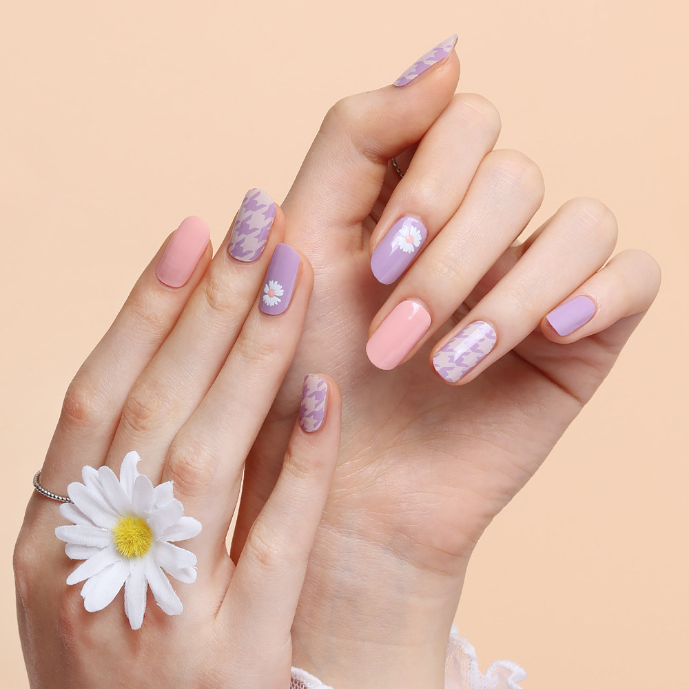 Lovely Daisy (45922) Korean High Quality Nail Wrap Patch Self Adhesive nail art stickers Sets K-beauty made in korea