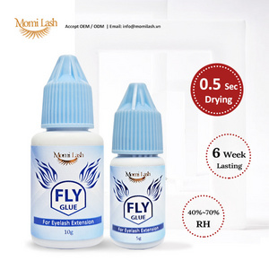 Strong Vegan Eyelash Glue 0.5 Second Drying Time Maximum Bonding Strength For Lash Applications