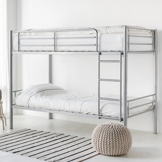 MARINO Twin and Single Two Story Bed Frame (Detachable) It is a durable and space-efficient item with a sturdy steel frame