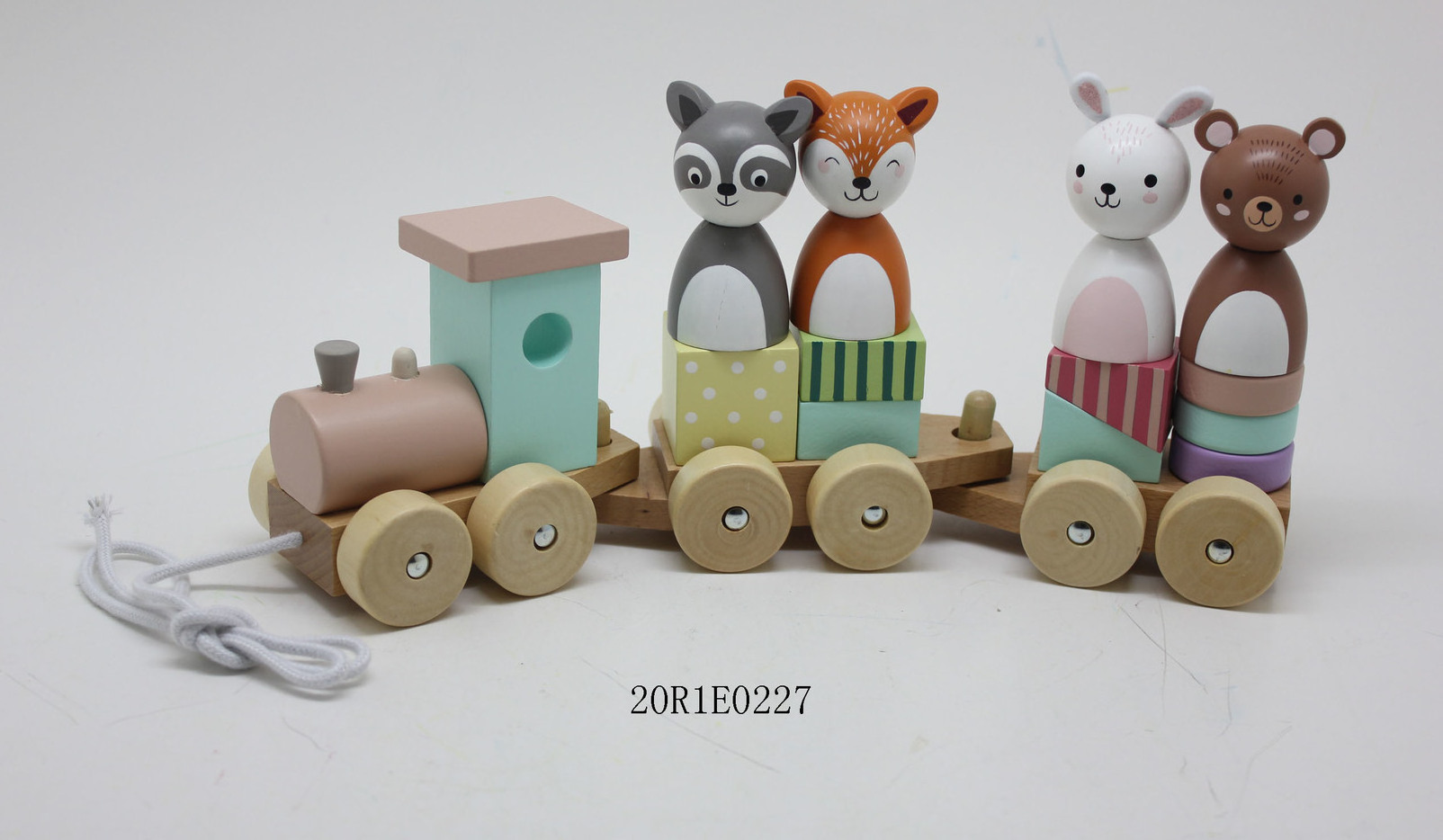 Children Toys New Style Wooden Toy cartoon animal birthday cake Train Tracks With Table