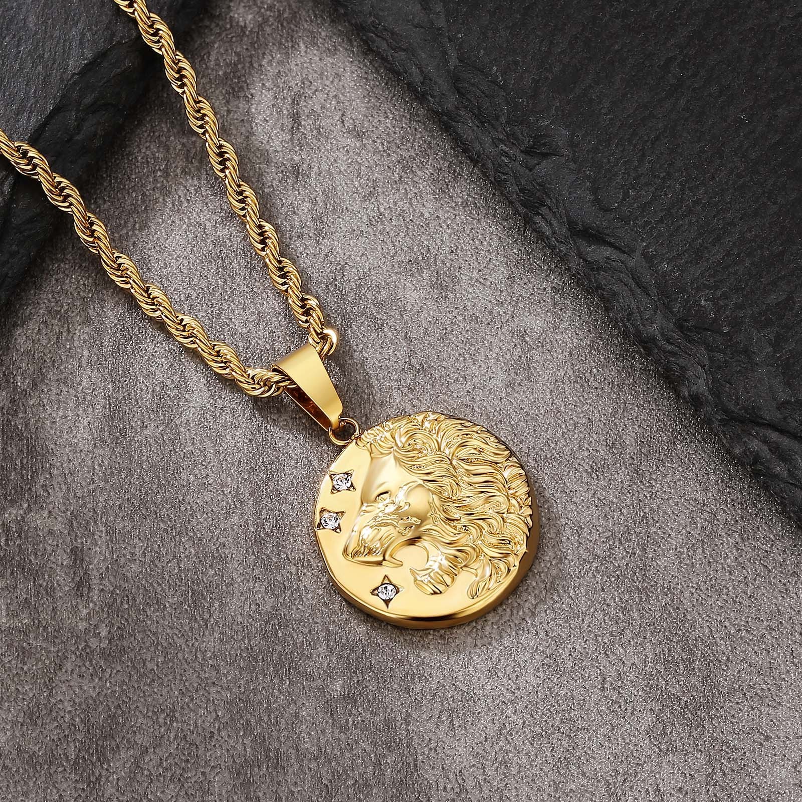 Custom Jewelry 18K Gold Pendant Stainless Steel Compass Pendant Lion Premium Necklace Layered Medallion Coin Pendant for Men