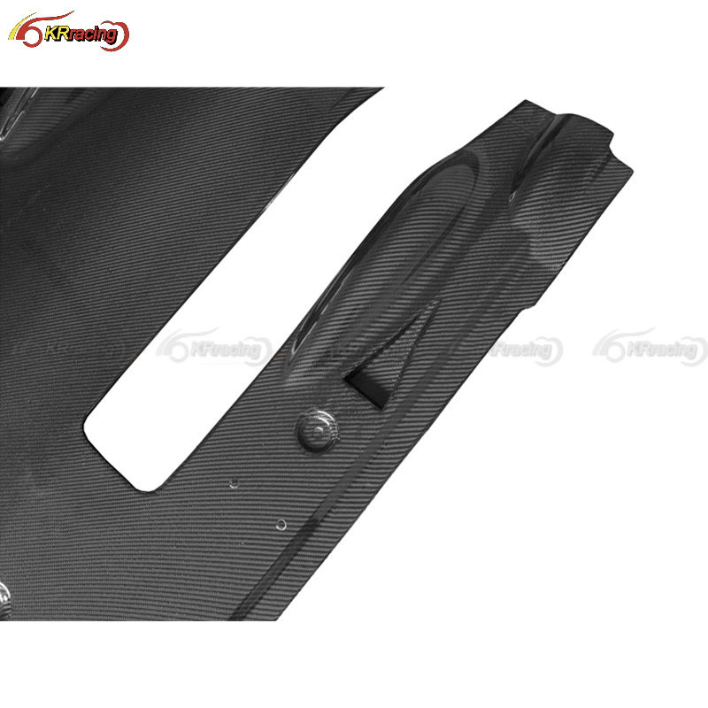 Nismo Style Carbon Fiber Rear Diffuser Underboard With Canards And LED Light For Nissan GTR R35 Body Kit 2012-2022