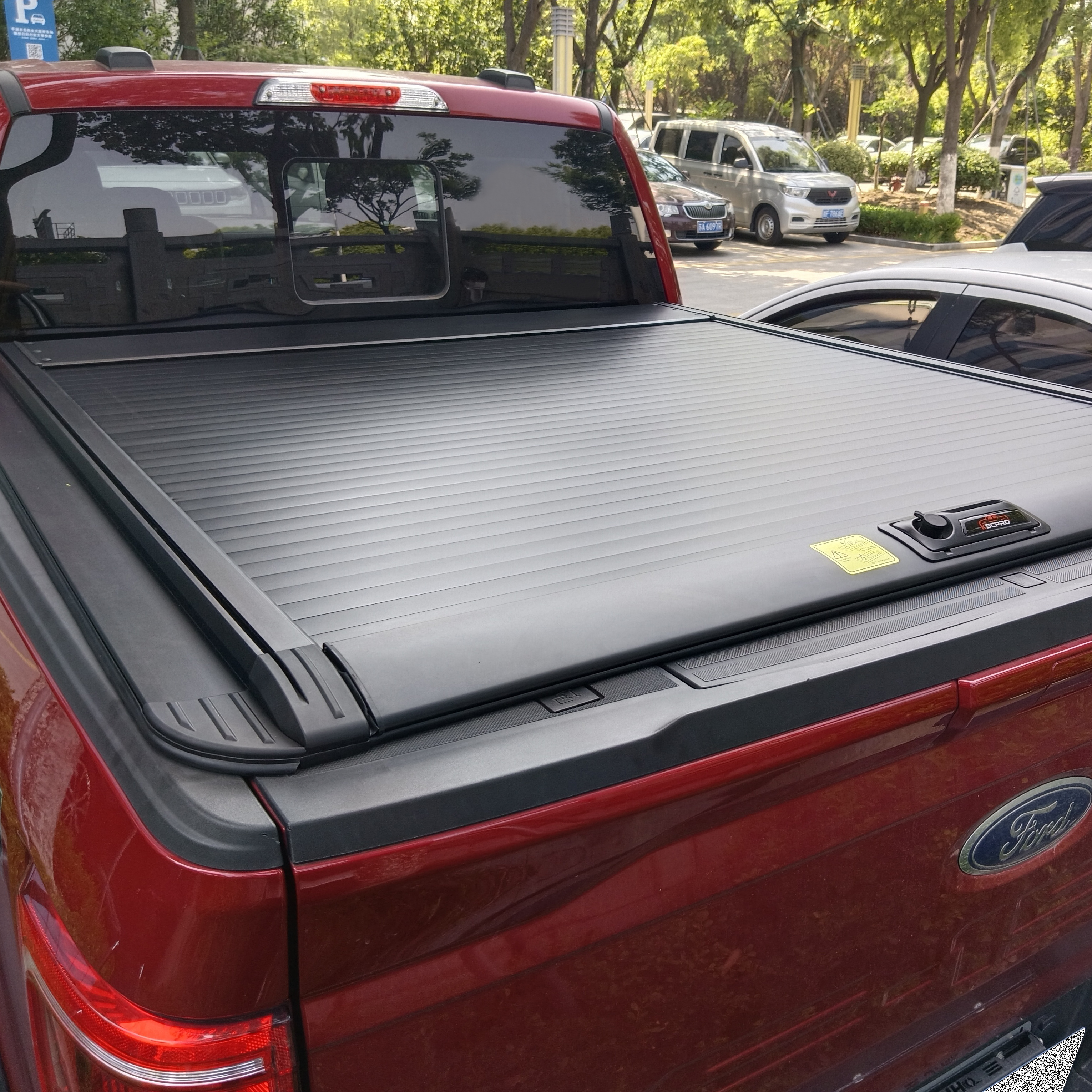 KSCAUTO High Quality Manual Retractable truck bed roller shutter Pick up tonneau cover For Ford Ranger 2012-2023