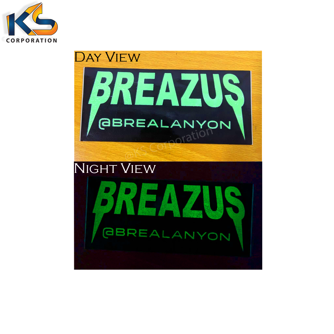 New Product Glow At The Dark Vinyl Sticker Custom green light Reflective sticker Glowing In Night Sticker For Room Decoration