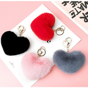 Craftsman Multicolor Large Fluffy Pompom Accessory keychain heart Pom Pom Plush Keychain for Handbag Charm keychain