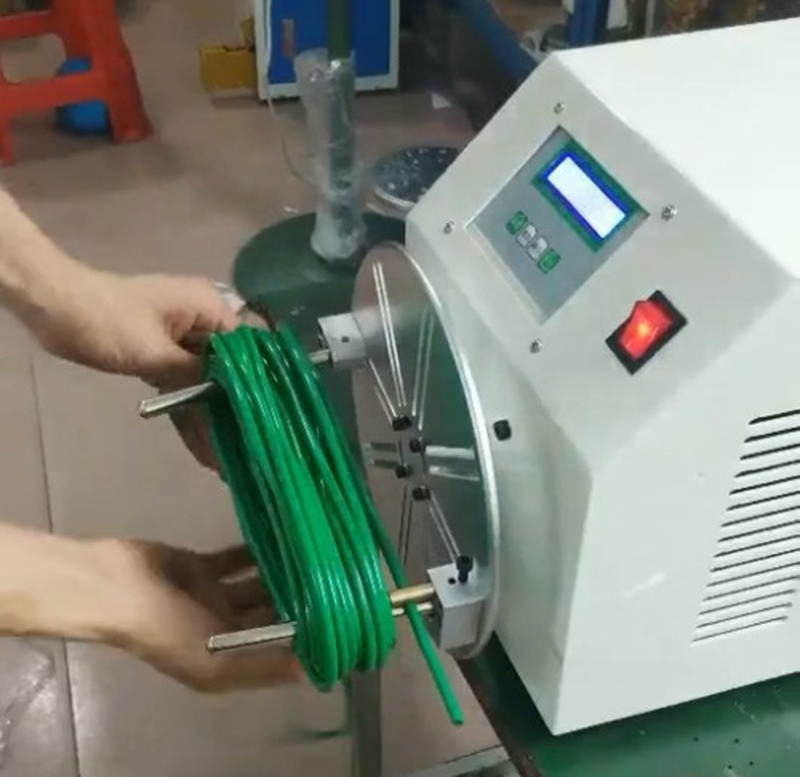 Semi-automatic wire winding machine small cable winding round shape or 8 shape coil machine