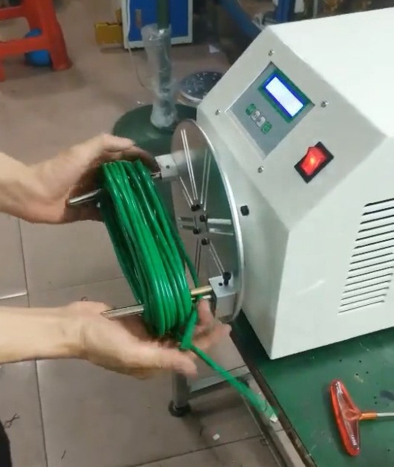 Semi-automatic wire winding machine small cable winding round shape or 8 shape coil machine