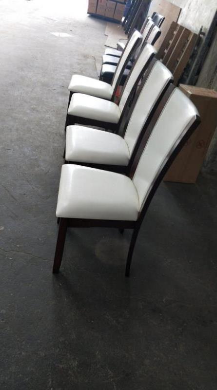 White PU leather Chair Curved Bentwood Cherry Finished Dinning Chair