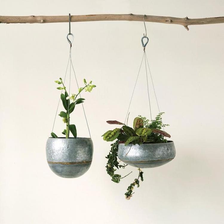 Galvanized Hanging Planter for Outdoor & Indoor Plants Galvanized Iron Pot Large Flower Hanger for Patio Window Garden Balcony