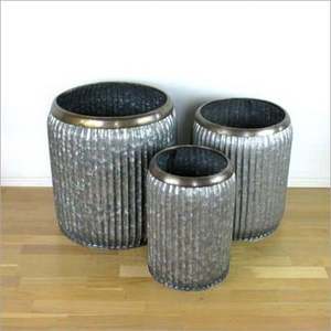 Galvanized Metal Flowers & Garden Planter Pot/Outdoor Galvanized Flower Planter