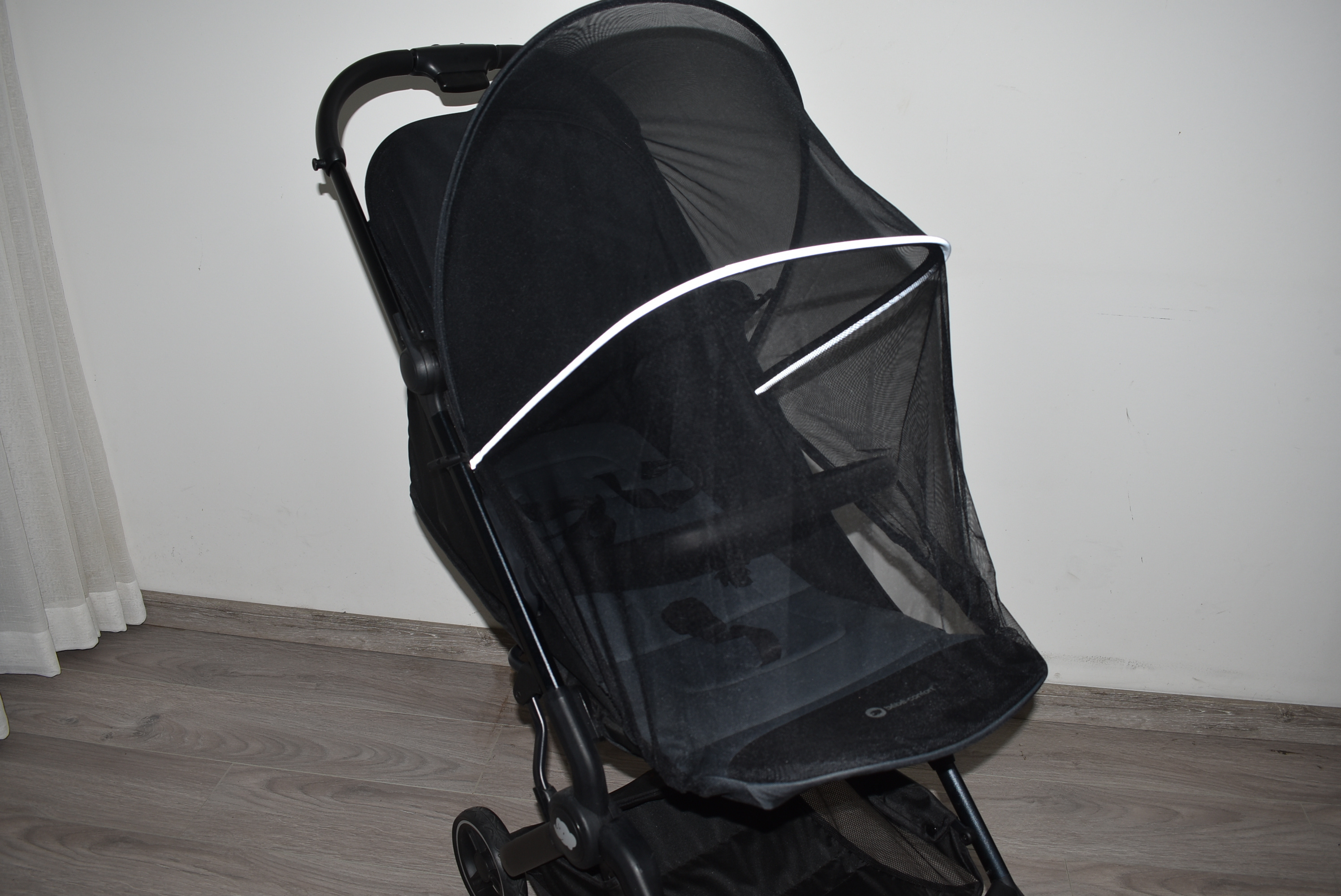 Hot Selling Foldable Black Reflective Strip Baby Bed Camping Pram Mosquito Net For Stroller Bug