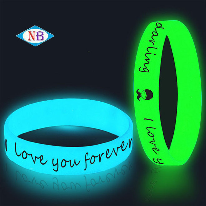 Newest High Quality Custom Rubber Glow In Dark Silicone Bracelet Wristband