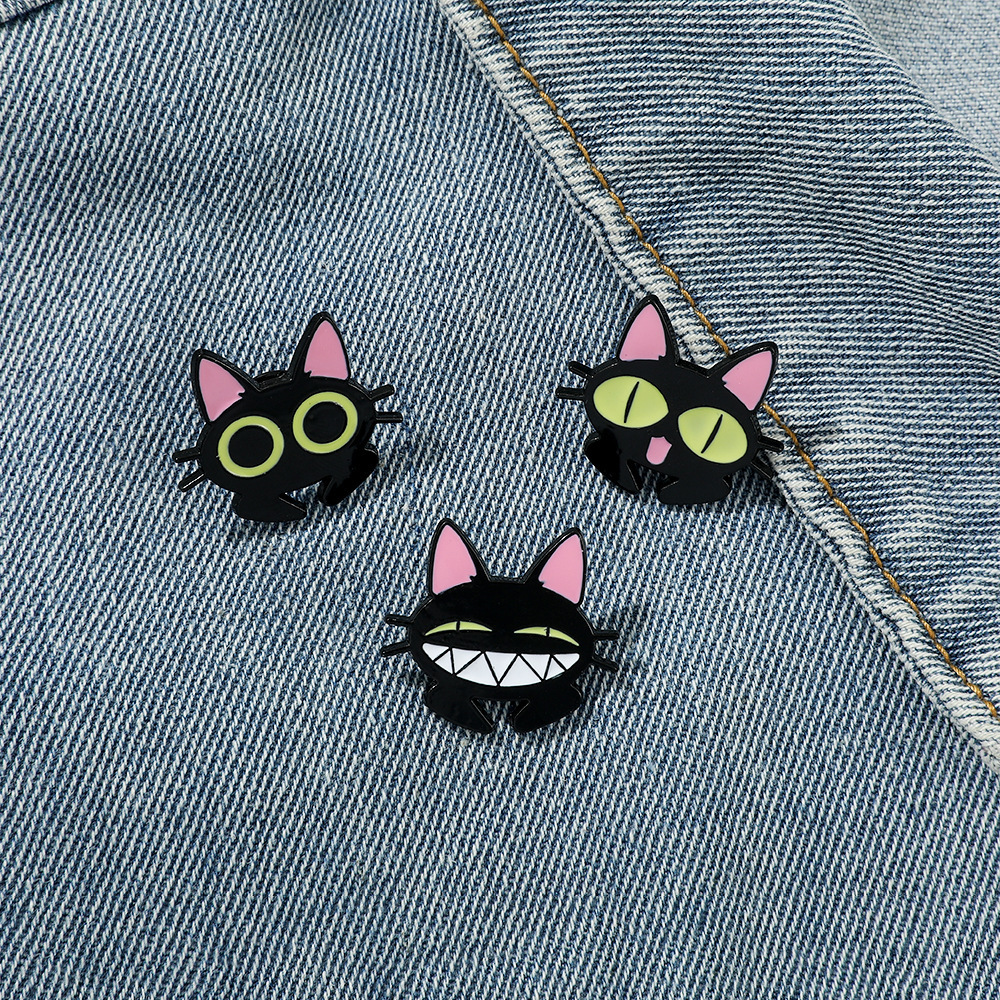 Funny cartoon badges drop oil alloy soft enamel pin brooch custom backpack dress pin lapel pins