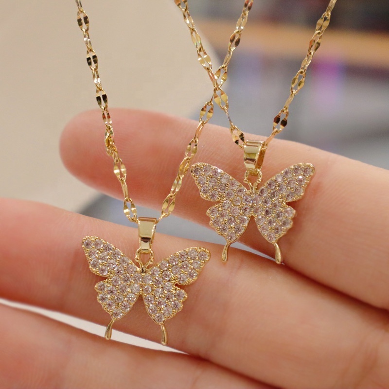 2023 New Stainless Steel Butterfly Crystal Necklace Women Fashion Jewelry Simple Elegant Choker Collares Pendants