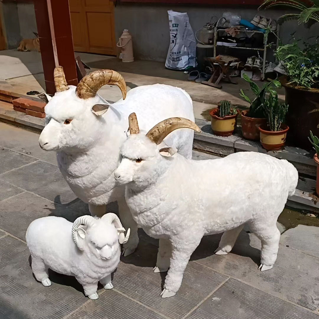 High Quality Simulation Realist Large Animals  Handmade Goat Model Photography Props Shopping Mall Kindergarten Decoration