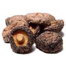 Dried Shiitake Mushrooms - Dried 100% natural shiitake mushroom cheap price in bulk / Hana