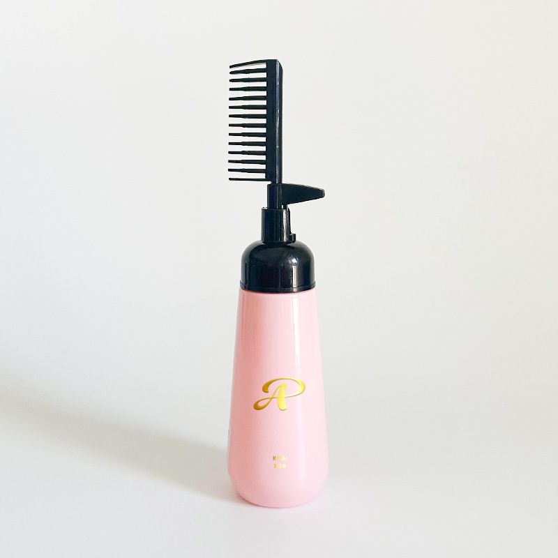 Wholesale Price Plastic Oil Comb Applicator Bottles Dispensing with Hair Comb for Salon Hair Coloring Styling