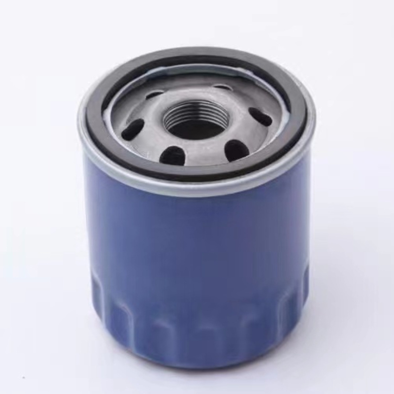 The engine uses 119530030/1230A153 oil filter oil filter element.