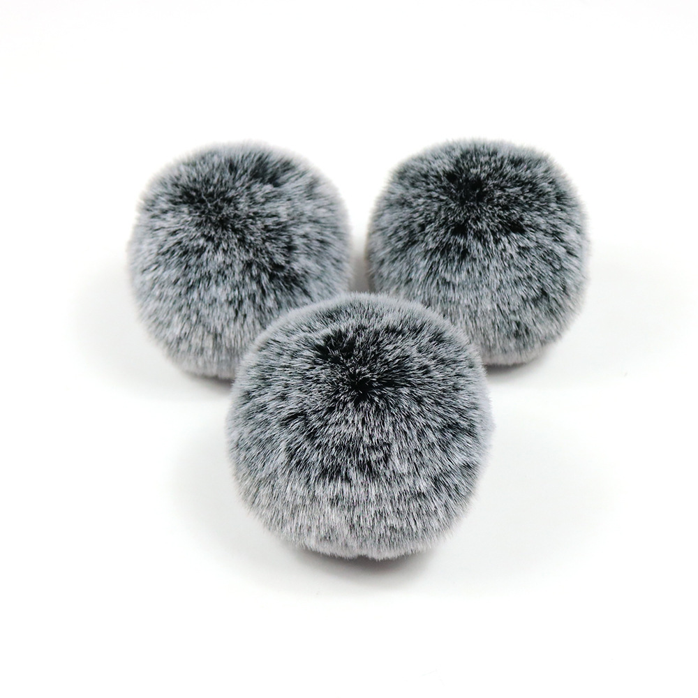 2024 Cheap price  high quality 8cm faux  Fur Pom Pom for diy simulated Christmas snow ball kids toys indoor snowball fights