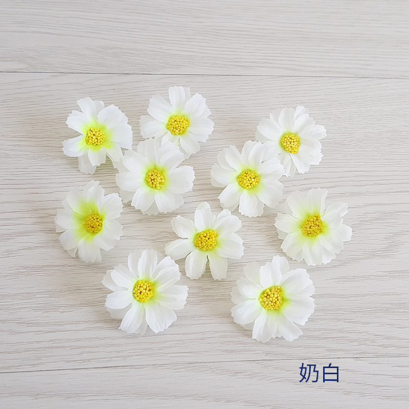 3cm Wholesale Small Silk Artificial Flowers Artificial Daisy Flower Heads Decorative Silk Flowers for Wedding Decorations