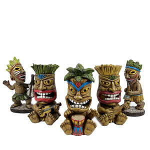 Bestselling In The United States Resin Playing Ukulele Tiki Statue Garden Solar Light Outdoor Decoration