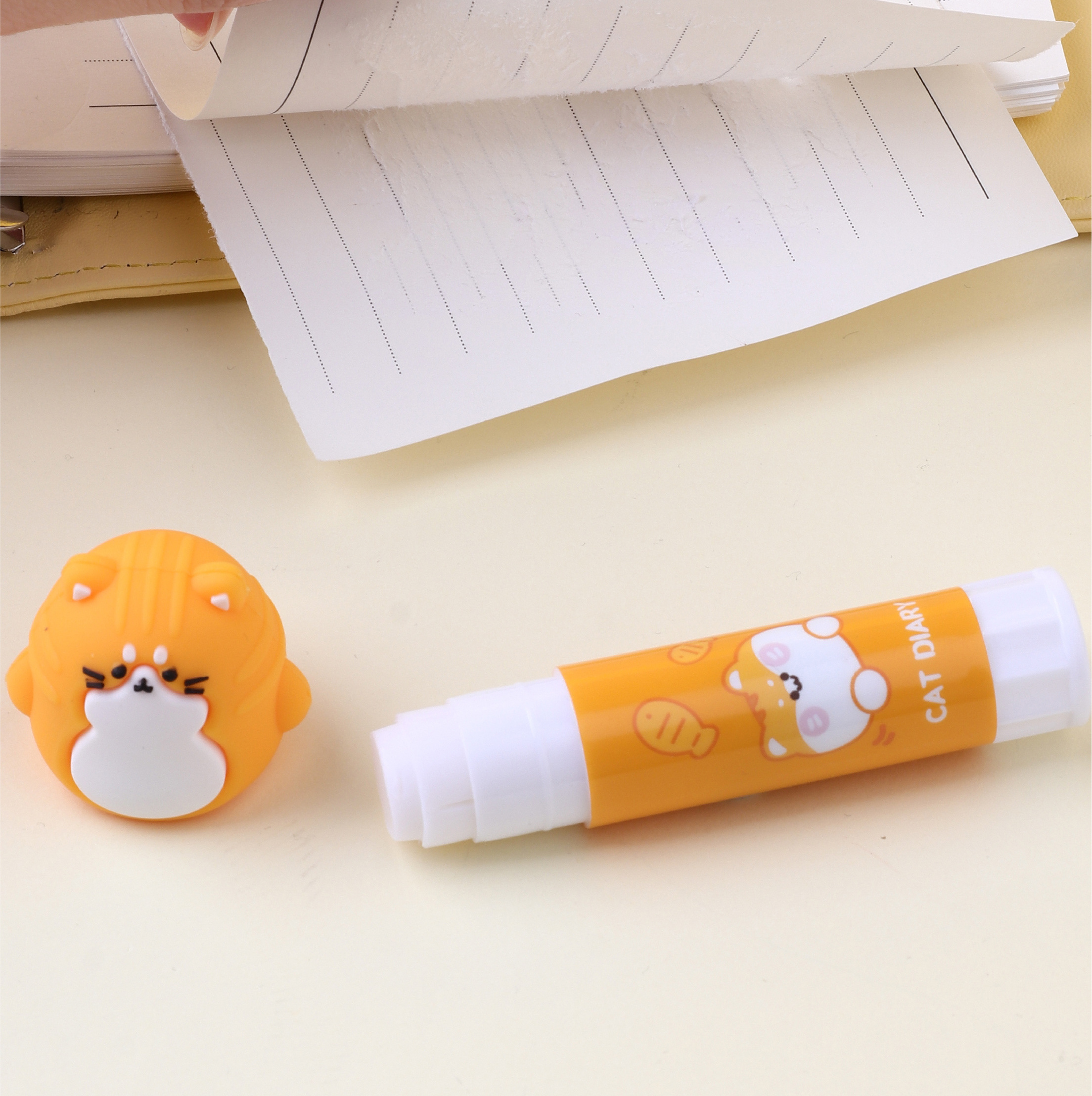 Cheap High Quality Solid Glue Stick For Students And Office, Cute Animals School Supplies Pva Stick Glue