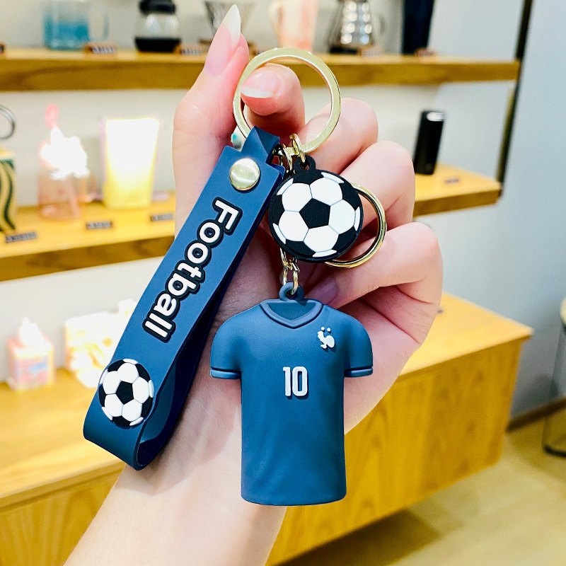 Wholesale Custom 3d Figure Shaped Cartoon Logo Keychain Hot Sale Famous Player Football Clothes Shape Keychain For Gift