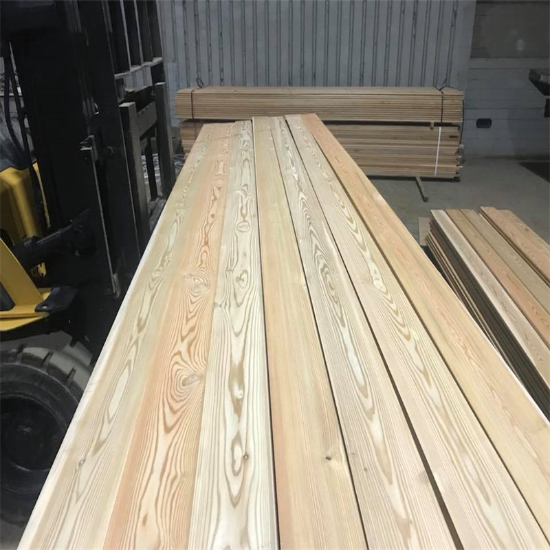 Wholesale Quantity Manufacturer of Solid Siberian Larch Wood Flooring at Best Price