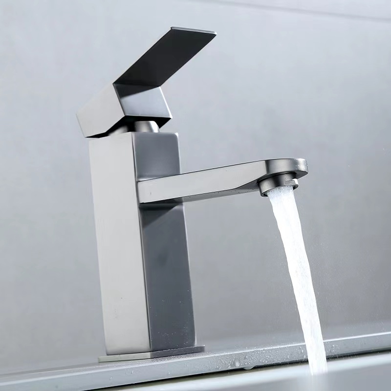 Luxury Gun Gray Faucet Stainless Steel Wash Basin Tap Single Hole Bathroom Mixer Single Handle Basin Faucets