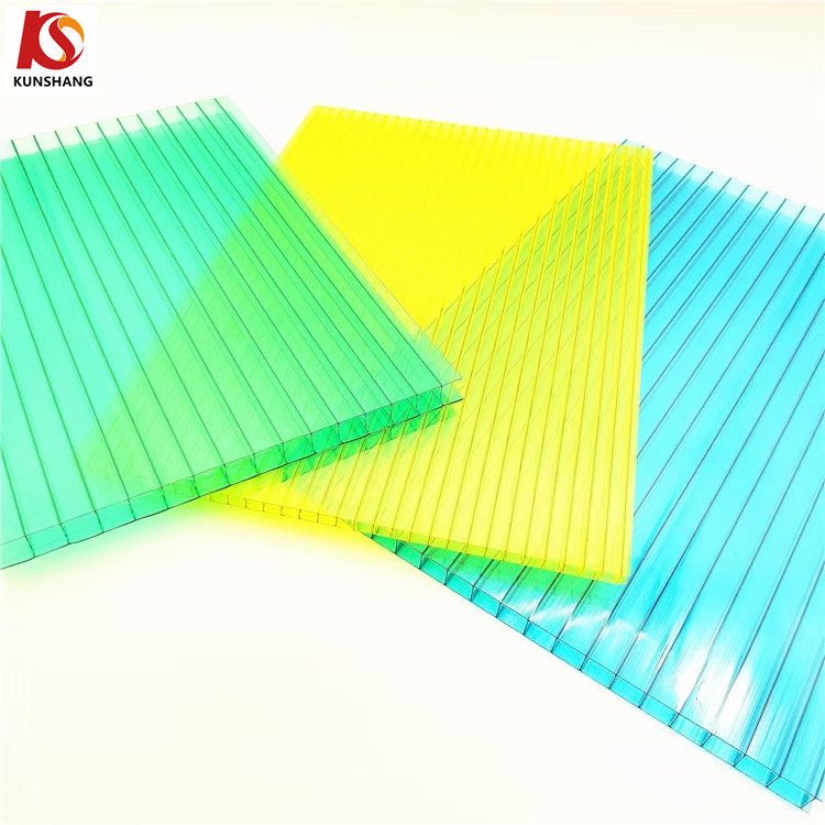 Hollow Plastic multilayer Sheet Clear Sunlight PC Polycarbonate Roofing Panels With Low Price For Roof