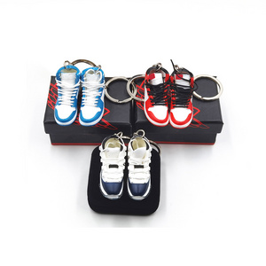 Wholesale 3D Plastic Shoes Sneaker Keychain With Mini box