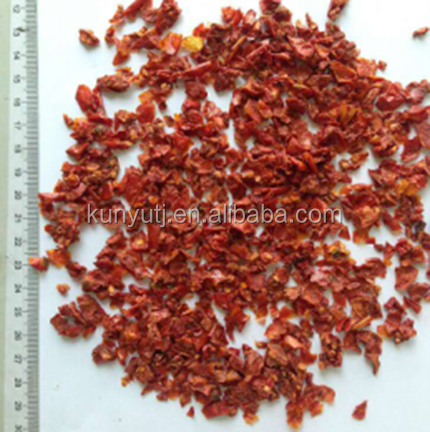 Sweet pepper broken dry red sweet chilli flakes