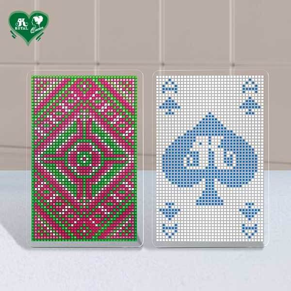 Special Pixel Totem Graphic Card Back Design Green & Pink Mosaic Plastic Playing Cards