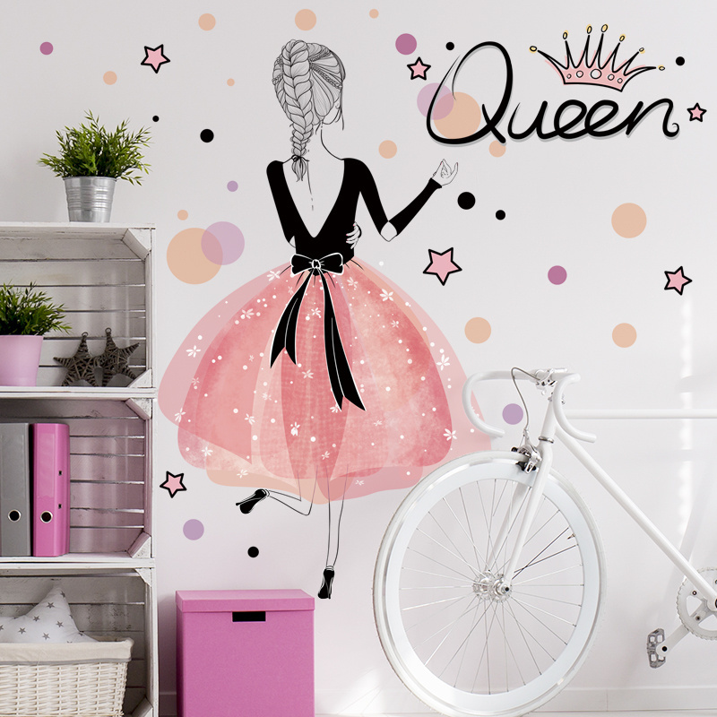 Beautiful Girl Back Wall Stickers Cute Queen Crown Wallpaper Stars and Dots Sticker Home Decoration For Living Room Wall Decal