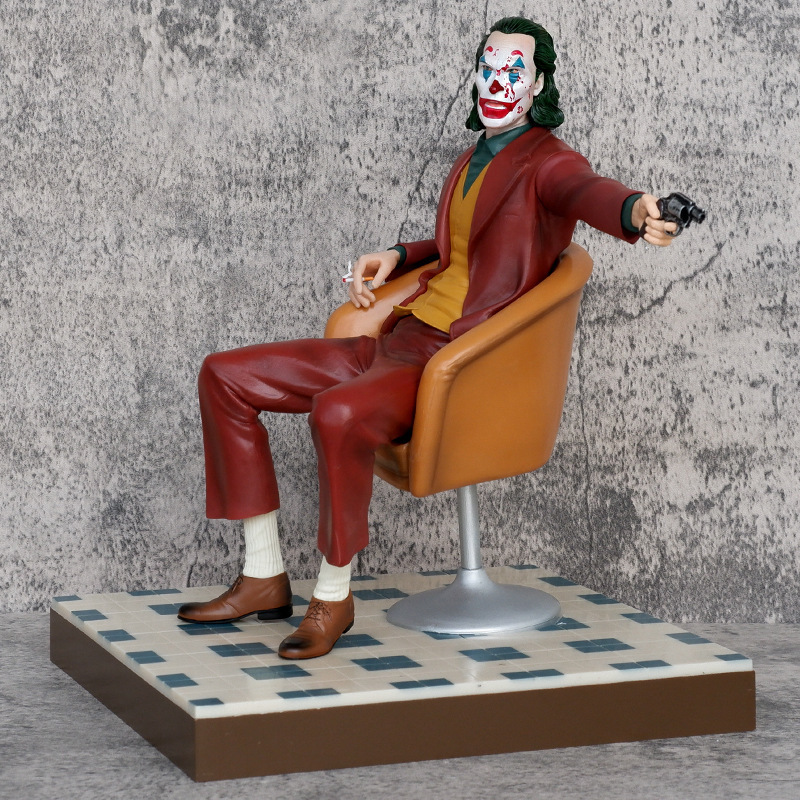 HIGH Quality Figure NEW Customized 28cm Movie Heathcliff Ledger Clown Figure Mask Sitting With Gun Model PVC Toy Custom Bat Hero